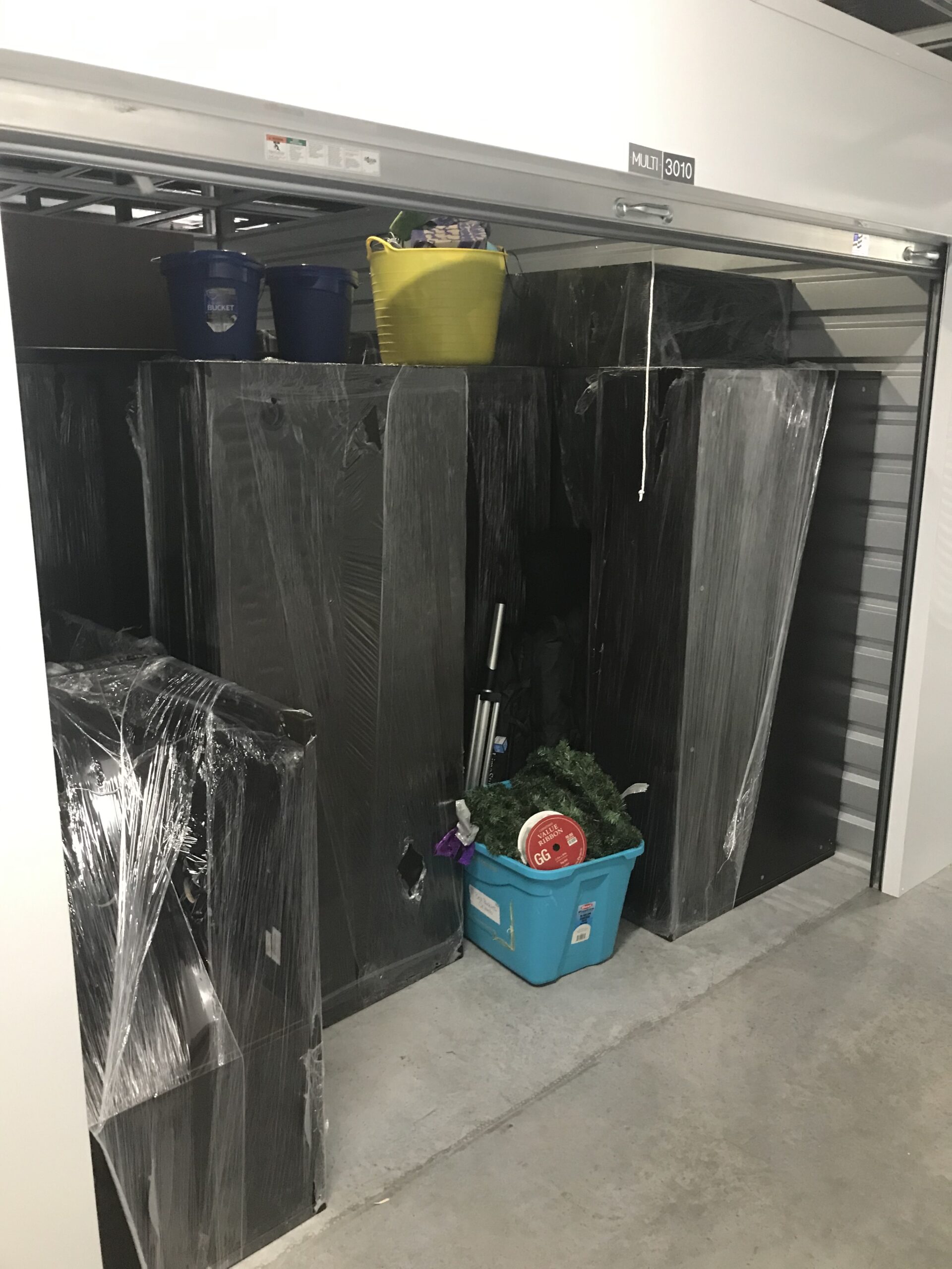 Storage unit 3010 packed