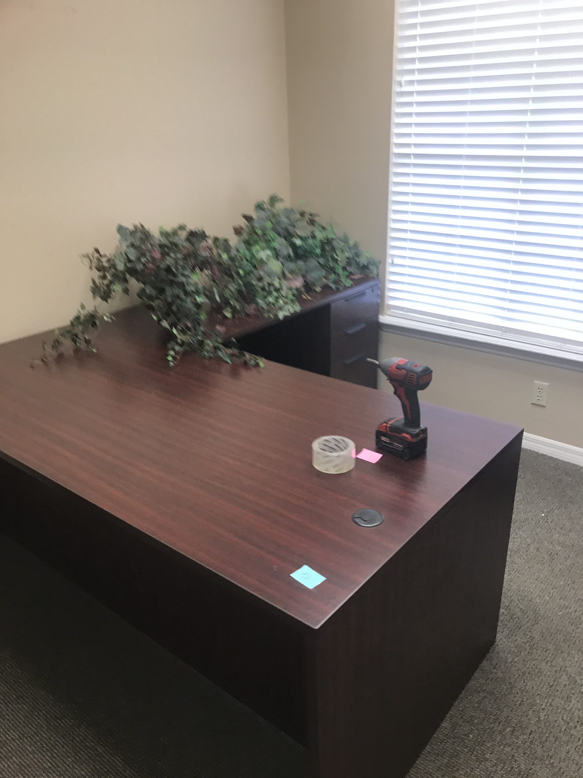 Office desk interior